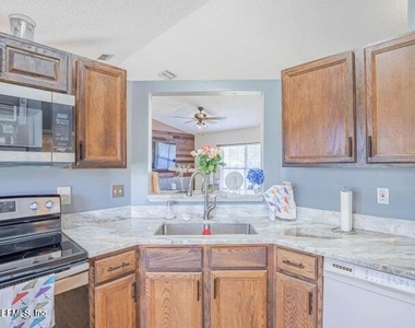 8278 Sailmaker Lane - Photo Thumbnail 15