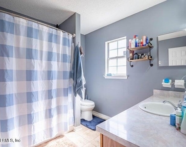 8278 Sailmaker Lane - Photo Thumbnail 13