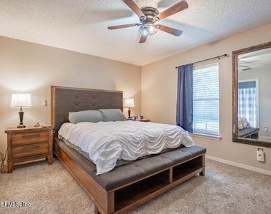 8278 Sailmaker Lane - Photo Thumbnail 10