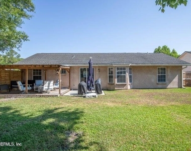 8278 Sailmaker Lane - Photo Thumbnail 21