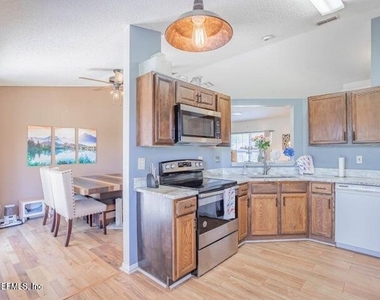 8278 Sailmaker Lane - Photo Thumbnail 18
