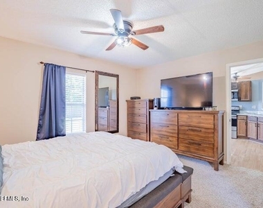 8278 Sailmaker Lane - Photo Thumbnail 12