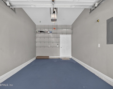 13851 Herons Landing Way - Photo Thumbnail 25