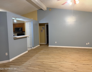 8280 Rocky Creek Drive - Photo Thumbnail 21