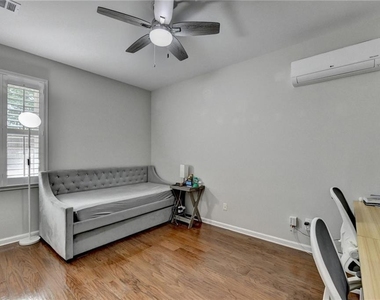 5019 Weatherstone Drive - Photo Thumbnail 26