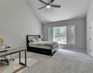 5019 Weatherstone Drive - Photo Thumbnail 20