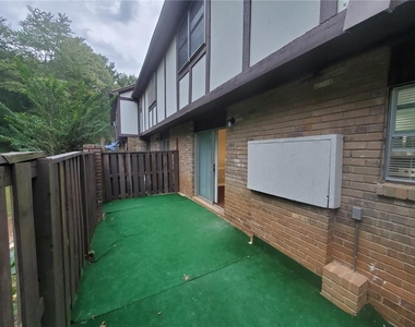 1317 Kingsgate Drive - Photo Thumbnail 20