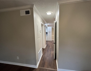 1317 Kingsgate Drive - Photo Thumbnail 1