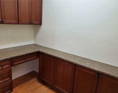 6153 Briggs Way - Photo Thumbnail 10