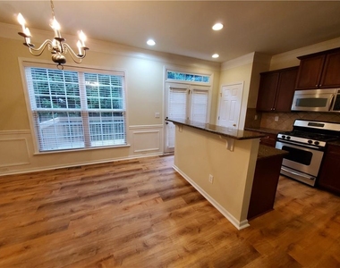 6153 Briggs Way - Photo Thumbnail 5