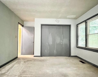 1722 Cotton Patch Lane - Photo Thumbnail 9