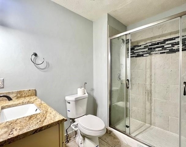 1722 Cotton Patch Lane - Photo Thumbnail 10