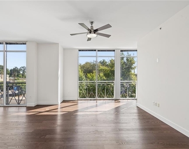 1820 Peachtree Street Nw - Photo Thumbnail 12
