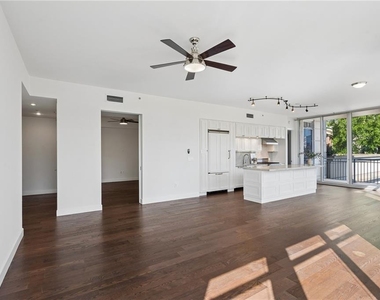 1820 Peachtree Street Nw - Photo Thumbnail 5