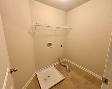 1344 Brookmere Way - Photo Thumbnail 25