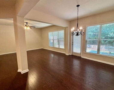 1344 Brookmere Way - Photo Thumbnail 4