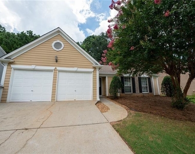 3820 Oak Park Drive - Photo Thumbnail 2