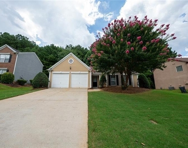 3820 Oak Park Drive - Photo Thumbnail 1
