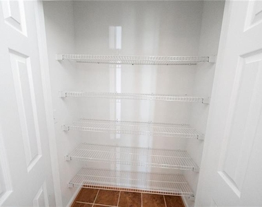 3820 Oak Park Drive - Photo Thumbnail 13