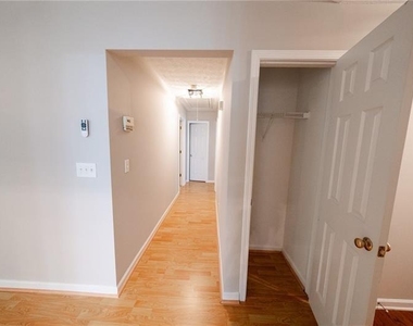 3820 Oak Park Drive - Photo Thumbnail 17