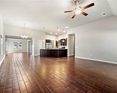 540 Brookside Lane - Photo Thumbnail 10