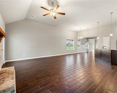 540 Brookside Lane - Photo Thumbnail 11