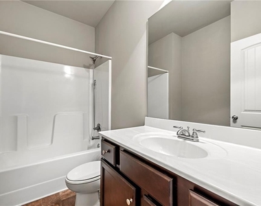540 Brookside Lane - Photo Thumbnail 26