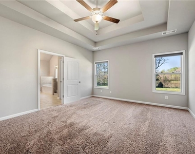 540 Brookside Lane - Photo Thumbnail 16