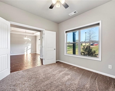 540 Brookside Lane - Photo Thumbnail 12