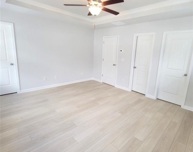 112 Werner Brook Way Sw - Photo Thumbnail 10