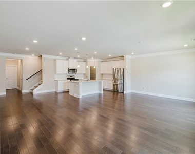2959 Weyhill Trail - Photo Thumbnail 2