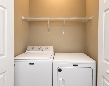 3833 Austin Park Lane - Photo Thumbnail 8