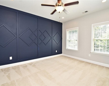 2625 Hickory Hill Drive Se - Photo Thumbnail 19