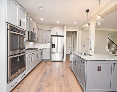 2625 Hickory Hill Drive Se - Photo Thumbnail 11