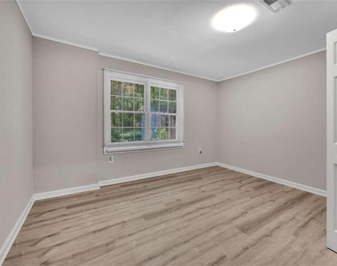 2781 Jen Chris Drive - Photo Thumbnail 30
