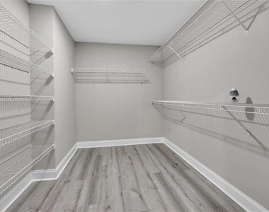 2781 Jen Chris Drive - Photo Thumbnail 21