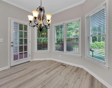 2781 Jen Chris Drive - Photo Thumbnail 12