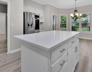 2781 Jen Chris Drive - Photo Thumbnail 9