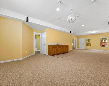 2113 Worrall Hill Drive - Photo Thumbnail 41