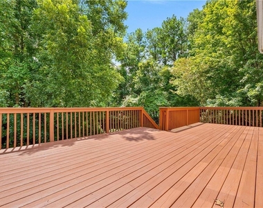 2113 Worrall Hill Drive - Photo Thumbnail 45
