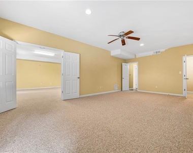 2113 Worrall Hill Drive - Photo Thumbnail 42
