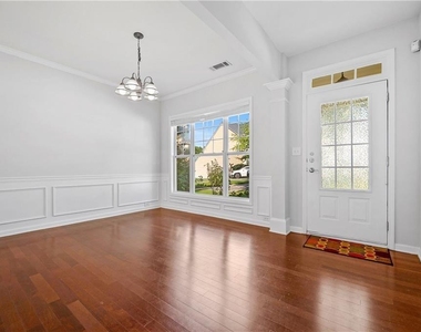 2113 Worrall Hill Drive - Photo Thumbnail 6
