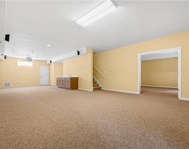 2113 Worrall Hill Drive - Photo Thumbnail 40