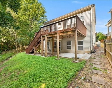 2113 Worrall Hill Drive - Photo Thumbnail 2
