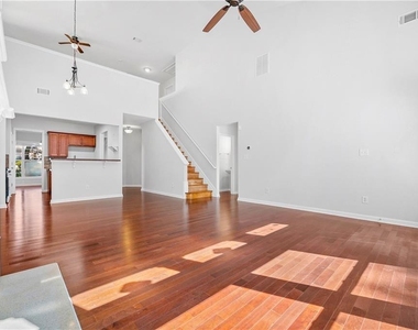 2113 Worrall Hill Drive - Photo Thumbnail 12