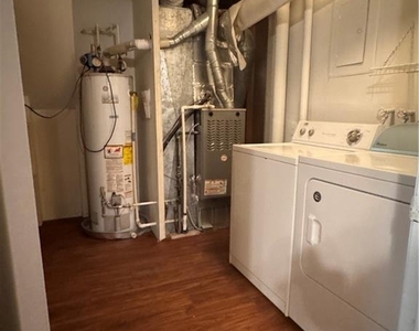 2769 Irene Circle - Photo Thumbnail 18