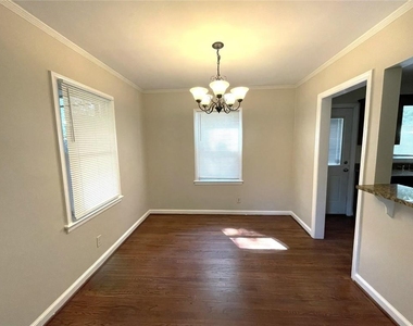2511 E Tupelo Street Se - Photo Thumbnail 6