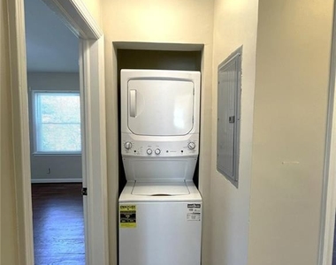 2511 E Tupelo Street Se - Photo Thumbnail 11