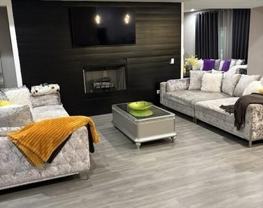 2681 Kenwood Drive - Photo Thumbnail 7