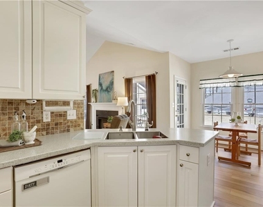 6505 Daniel Court - Photo Thumbnail 19